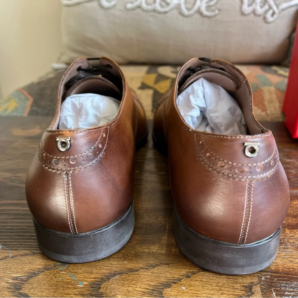Salvatore Ferragamo Boston Brogue Burnished Leather Cap-Toe Oxfords 10.5 E